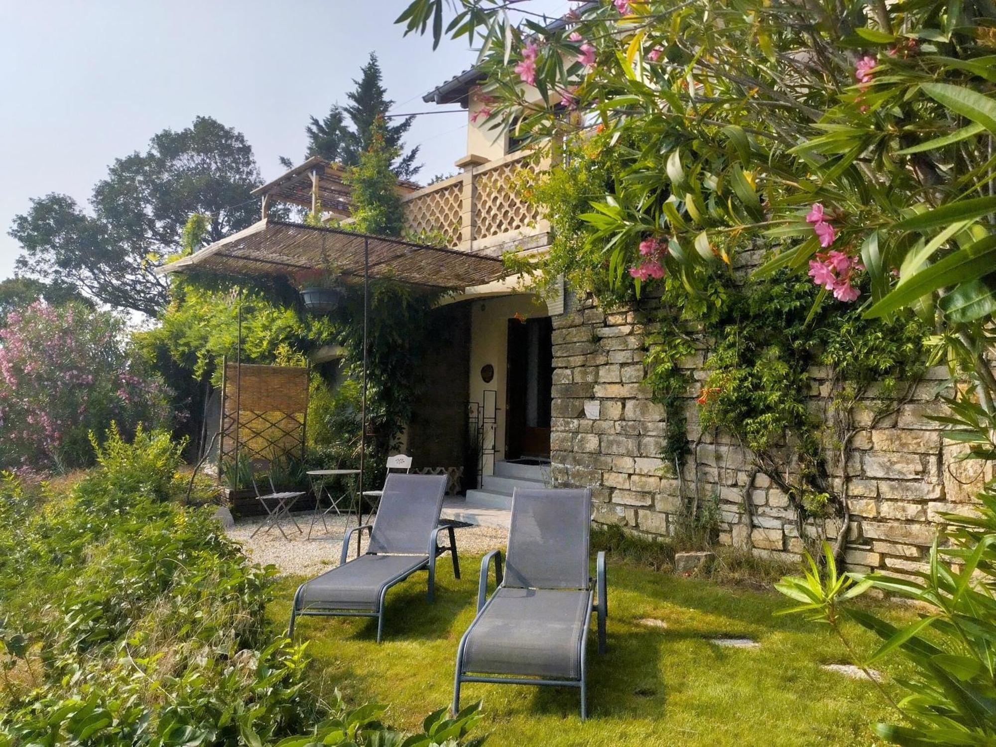 Maison Les Fraysses Bellefont-la Rauze Extérieur photo